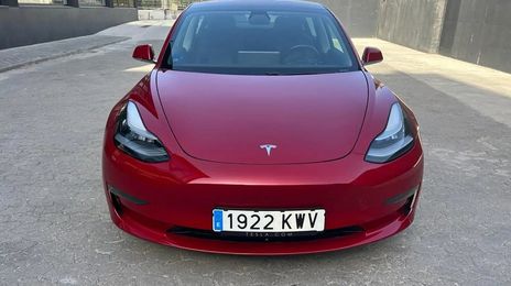 Tesla Model 3 • 2019 • 22,000 km