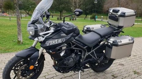 Triumph tiger 800 • 2020 • 6,800 km