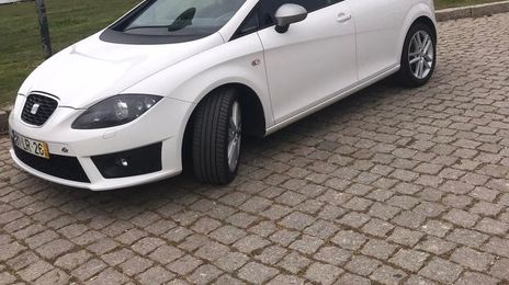 Seat Leon • 2011 • 89,000 km
