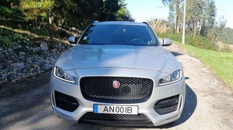 Jaguar F-Pace • 2018 • 79,000 km