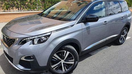 Peugeot 5008 • 2020 • 24,000 km
