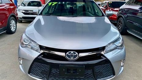 Toyota Camry • 2017 • 300 km
