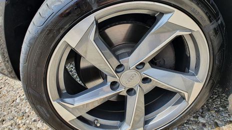 Audi A4 • 2009 • 198,360 km