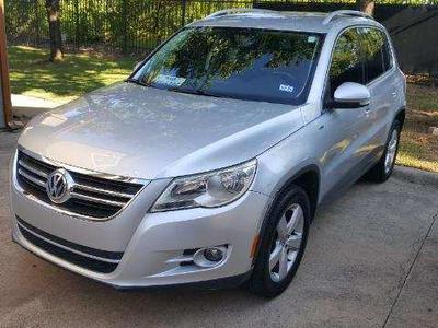 Volkswagen Tiguan • 2010 • 122,293 km
