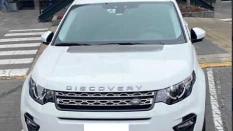 Land Rover Discovery Sport • 2017 • 80,000 km