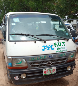 Toyota Hiace • 2000 • 1,400 km