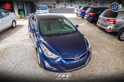 Hyundai Elantra • 2015 • 147 km