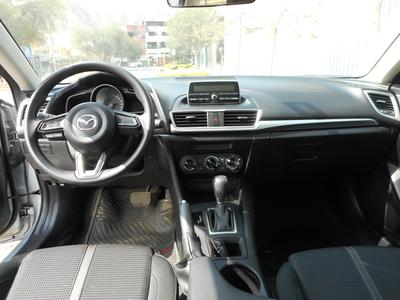 Mazda 3 • 2019 • 7,000 km