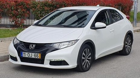 Honda Civic • 2014 • 204,000 km