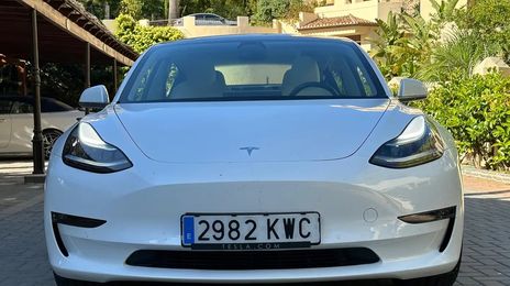 Tesla Model 3 • 2019 • 82,413 km