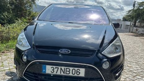 Ford S-Max • 2012 • 225,000 km