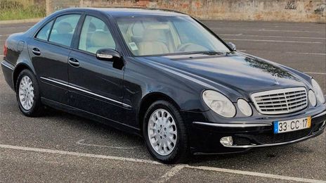 Mercedes-Benz E • 2004 • 130,000 km