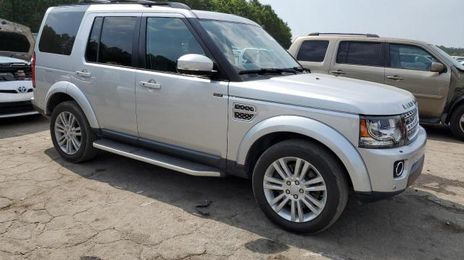 Land Rover LR4 • 2016 • 10,000 mi
