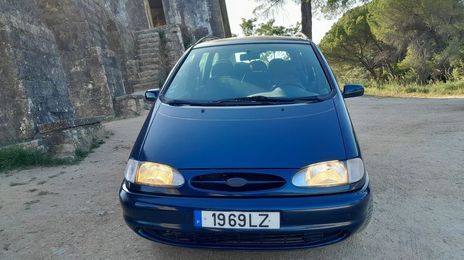 Ford Galaxy • 1998 • 274,000 km
