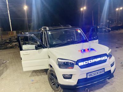 Mahindra Scorpio • 2017 • 950,000 km