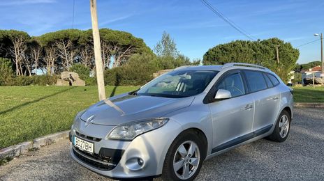 Renault Mégane • 2009 • 228,000 km