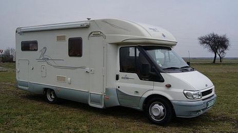 Ford Transit • 2005 • 95,700 km