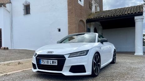 Audi TT Roadster • 2015 • 175,000 km