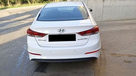 Hyundai Elantra • 2016 • 85,000 km