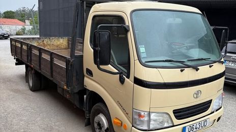 Toyota Dyna • 2002 • 199,000 km