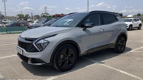 Kia Sportage • 2024 • 4,955 km