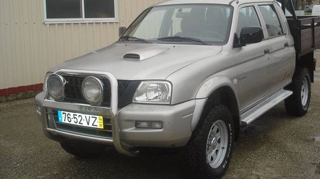Mitsubishi L200 • 2004 • 250,000 km