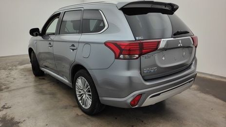 Mitsubishi Outlander • 2021 • 19,700 km