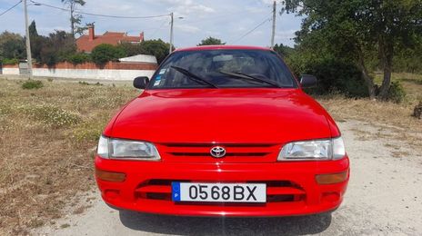 Toyota Corolla • 1992 • 265,000 km