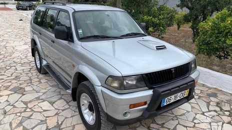 Mitsubishi Pajero • 1999 • 213,000 km