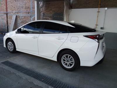 Toyota Prius • 2017 • 90,000 km