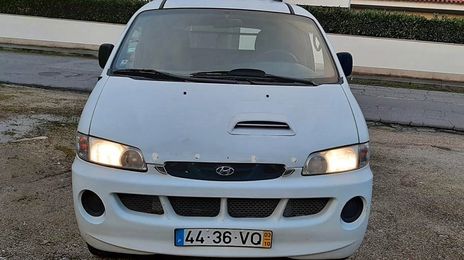 Hyundai H1 • 2003 • 160,000 km