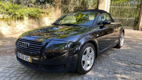 Audi TT Roadster • 2000 • 196,000 km