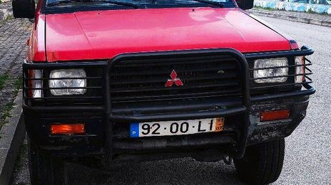 Mitsubishi L200 • 1993 • 200,000 km