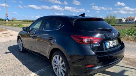 Mazda 3 • 2018 • 12,148 km
