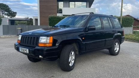Jeep Grand Cherokee • 1998 • 275,000 km
