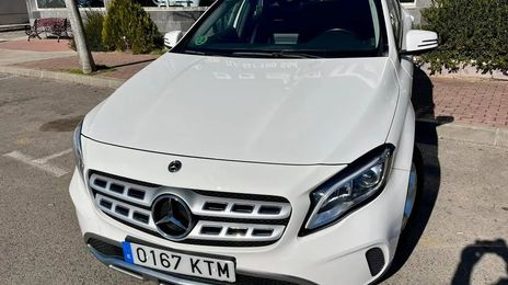 Mercedes-Benz GLA • 2019 • 118,000 km