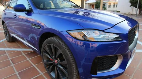 Jaguar F-Pace • 2017 • 99,000 km