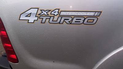 Toyota Hilux • 2008 • 170,000 km