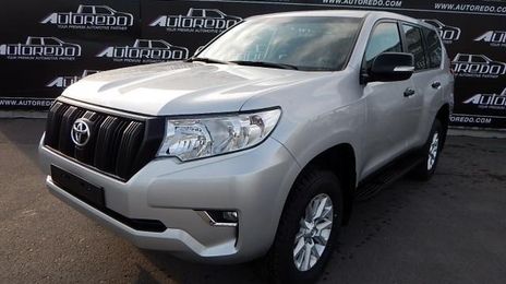 Toyota Land Cruiser • 2020 • 4,580 km