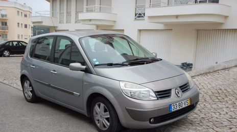Renault Scénic • 2003 • 147,000 km