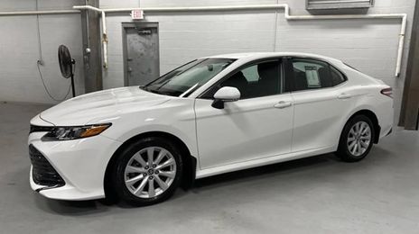 Toyota Camry Hybrid • 2022 • 25,081 km