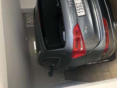 Audi Q5 • 2016 • 54,000 km