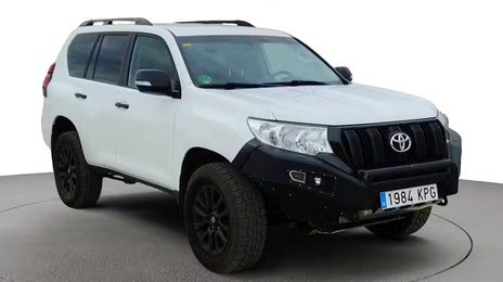 Toyota Land Cruiser • 2018 • 136,700 km