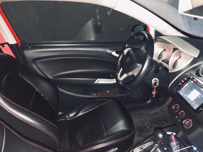 Seat Ibiza • 2012 • 65,000 km