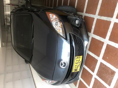 Mazda 3 • 2014 • 70,000 km