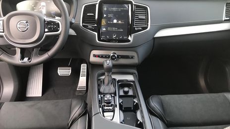 Volvo XC90 • 2019 • 79,500 km