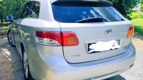 Toyota Avensis • 2009 • 198,000 km