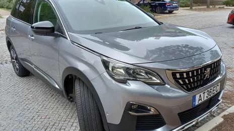 Peugeot 5008 • 2020 • 60,000 km