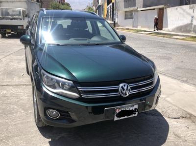 Volkswagen Tiguan • 2013 • 26,000 km