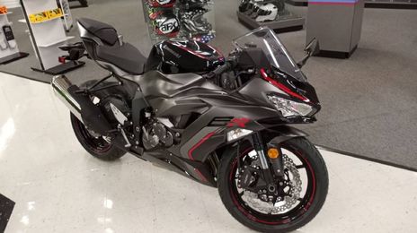 Kawasaki zx6r • 2022 • 5 km